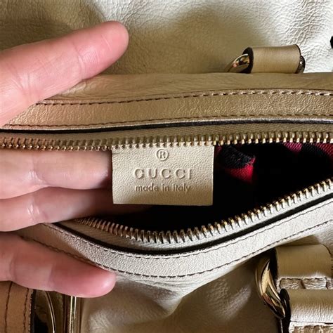 Gucci Duchessa Boston Bag Black and Gold (authentic) 